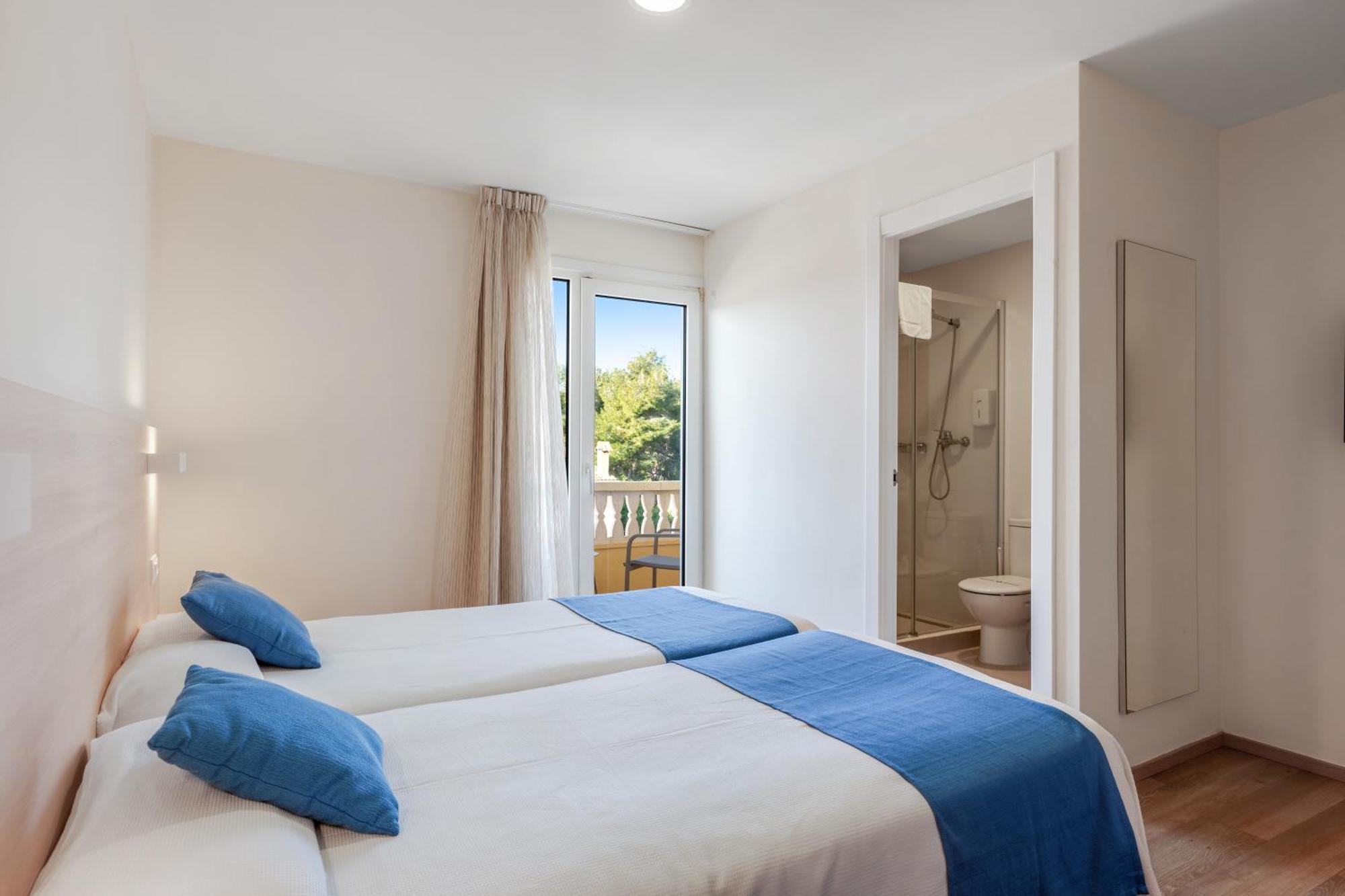 Bluewater Hotel Colonia de Sant Jordi Exteriör bild